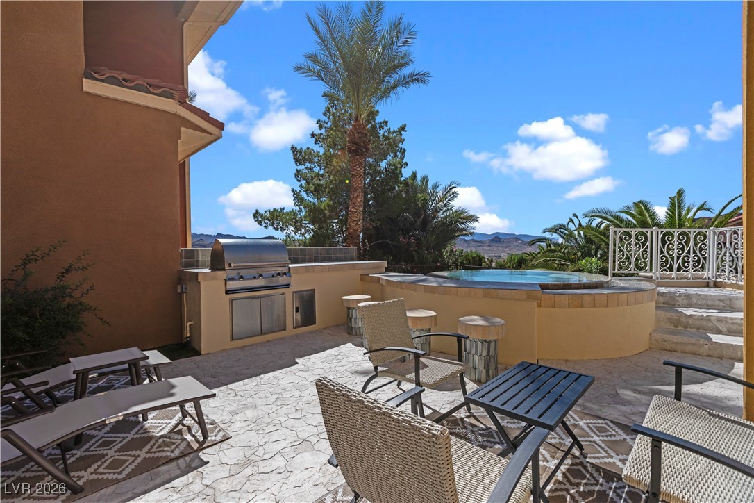 18 Cerchio Alto Henderson NV 89011