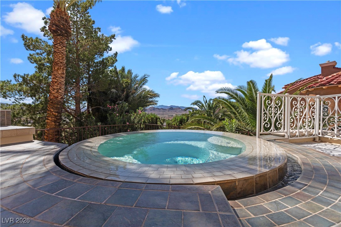 18 Cerchio Alto Henderson NV 89011