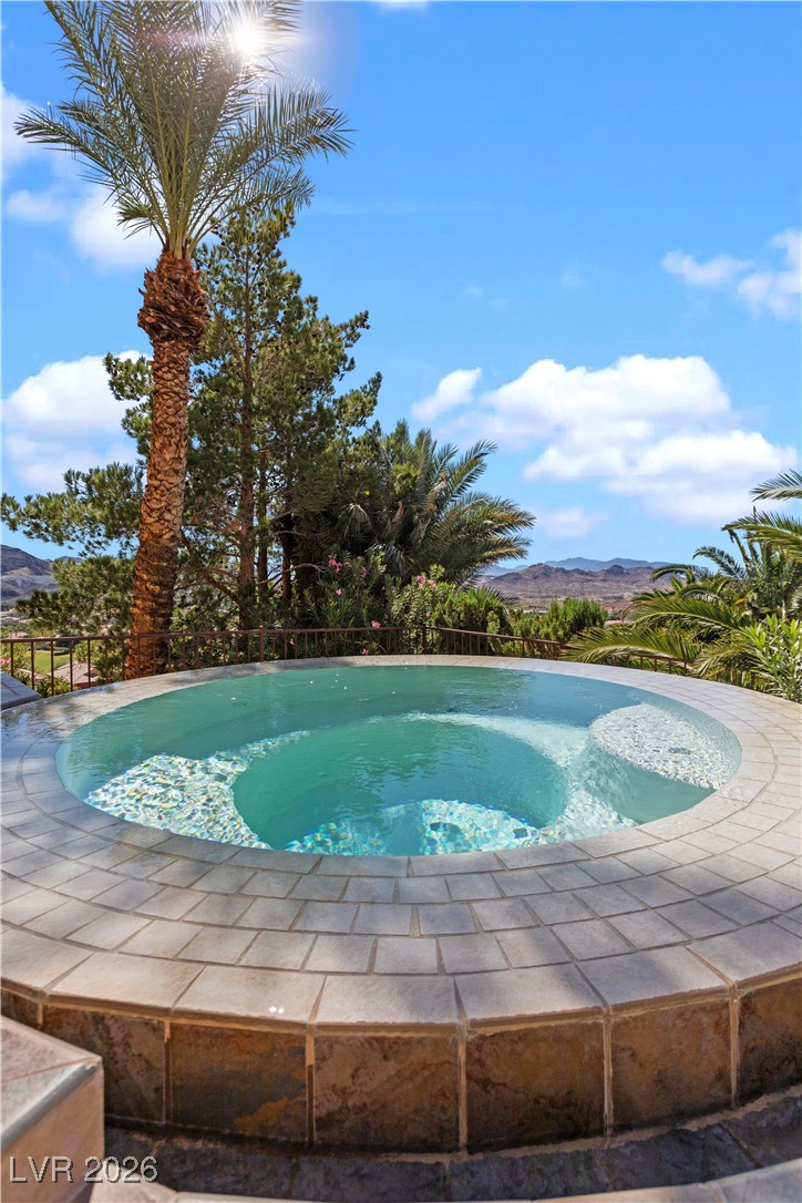 18 Cerchio Alto Henderson NV 89011