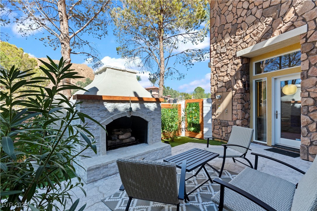 18 Cerchio Alto Henderson NV 89011