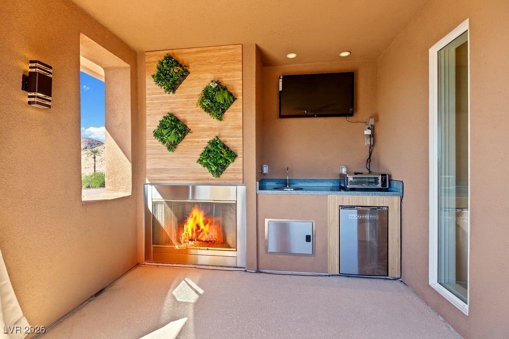 18 Cerchio Alto Henderson NV 89011