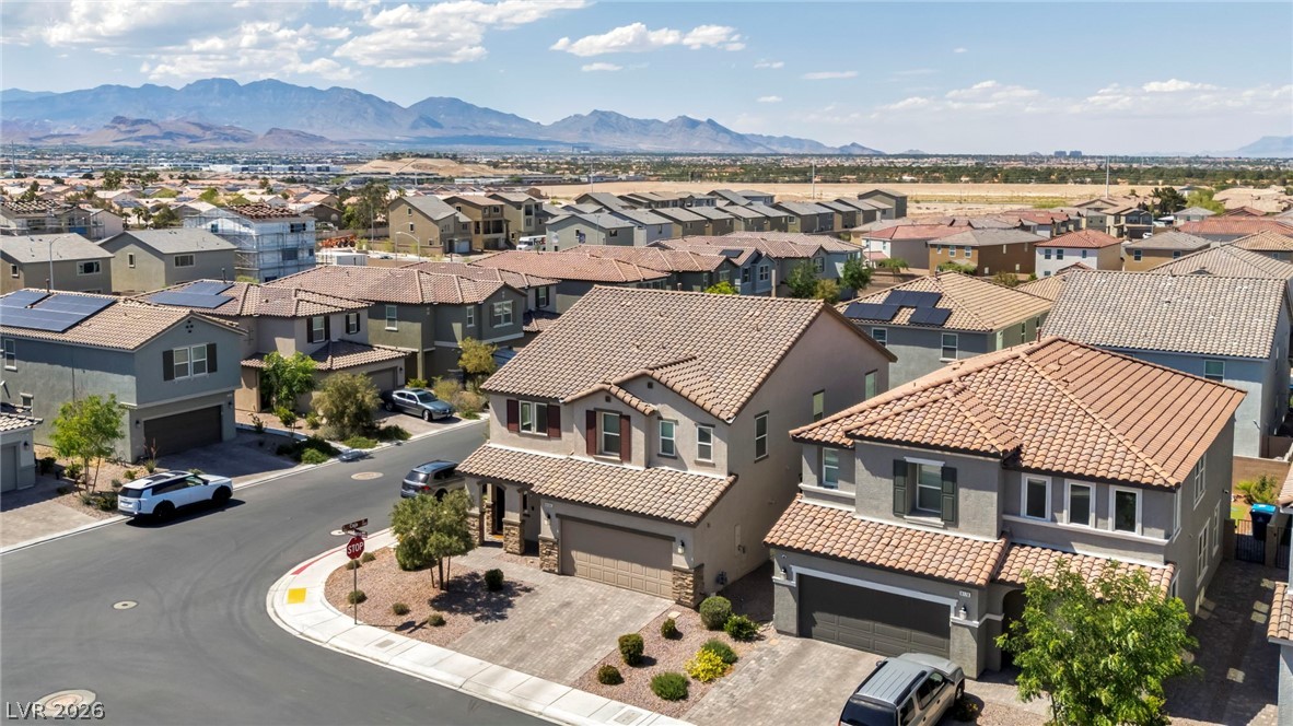 8186 Guadiano Avenue Las Vegas NV 89113