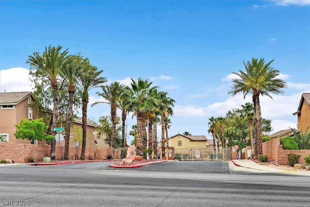 1480 Summer Glow Avenue Henderson NV 89012