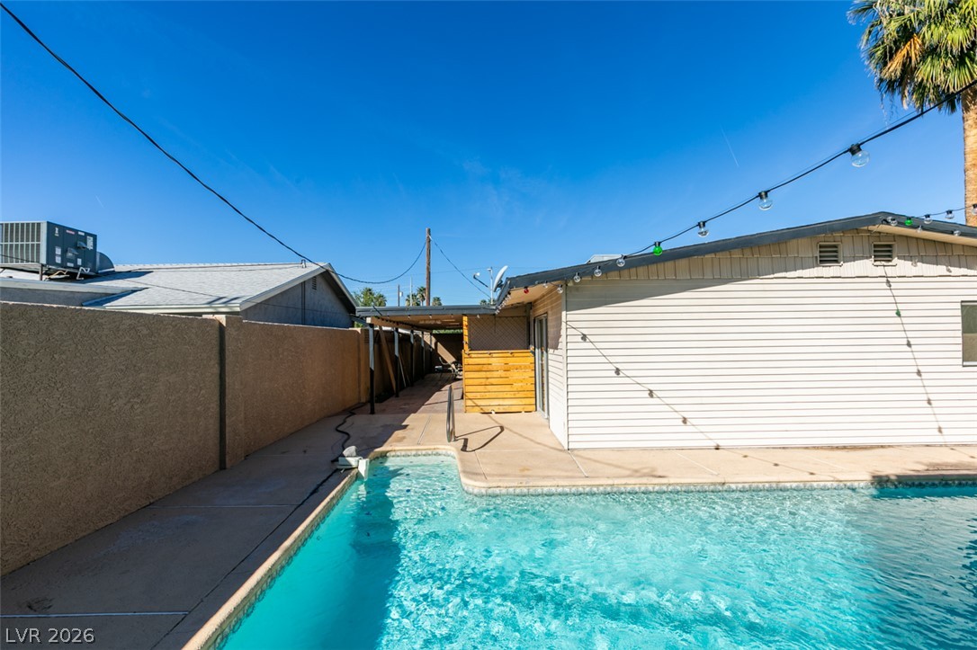 2211 Frontier Ave Avenue Las Vegas NV 89106