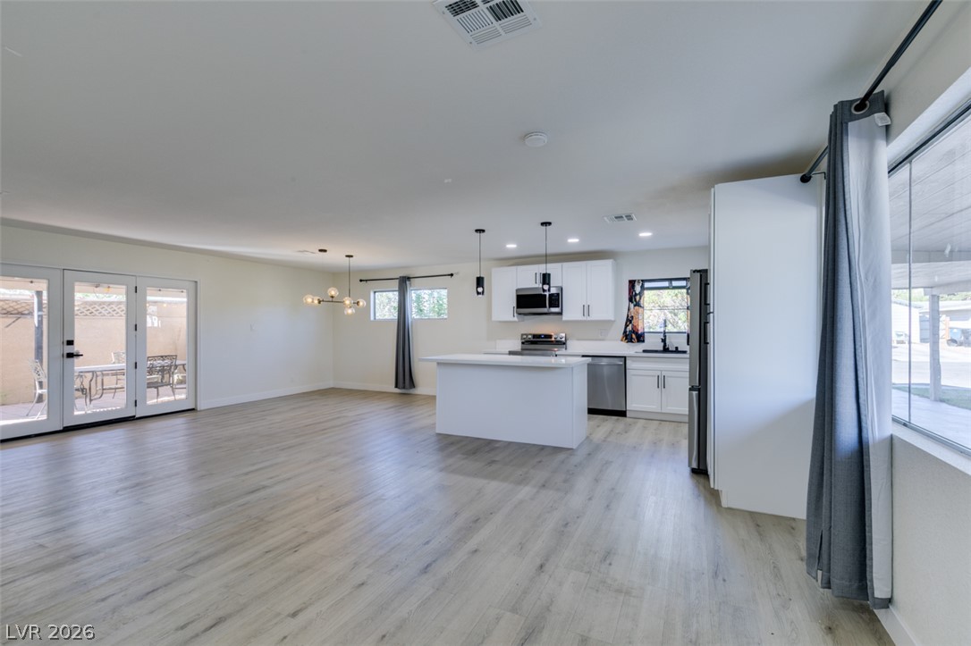 2211 Frontier Ave Avenue Las Vegas NV 89106