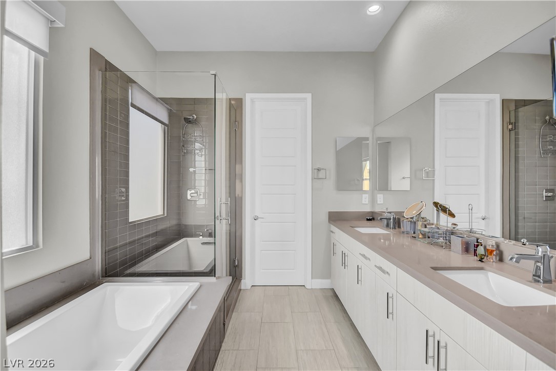 1253 Cloud Tower Street 102 Las Vegas NV 89135