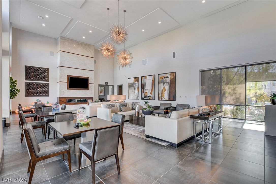 1253 Cloud Tower Street 102 Las Vegas NV 89135