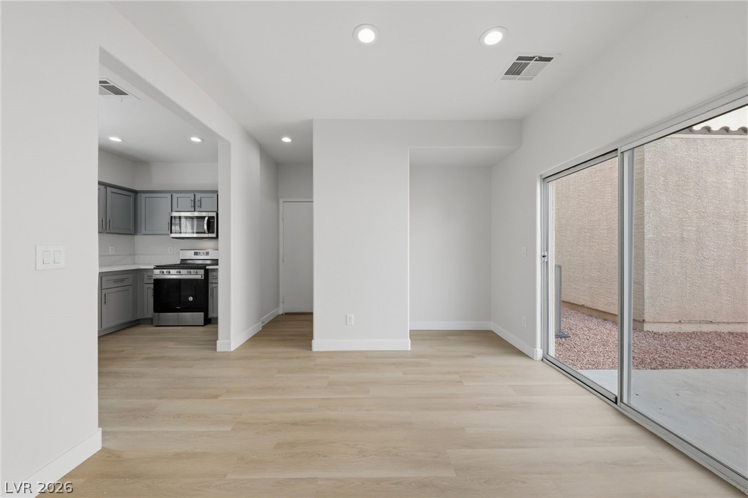 1004 Sunny Acres Avenue North Las Vegas NV 89081