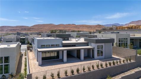 10950 Rossa Peak Avenue Las Vegas NV 89135