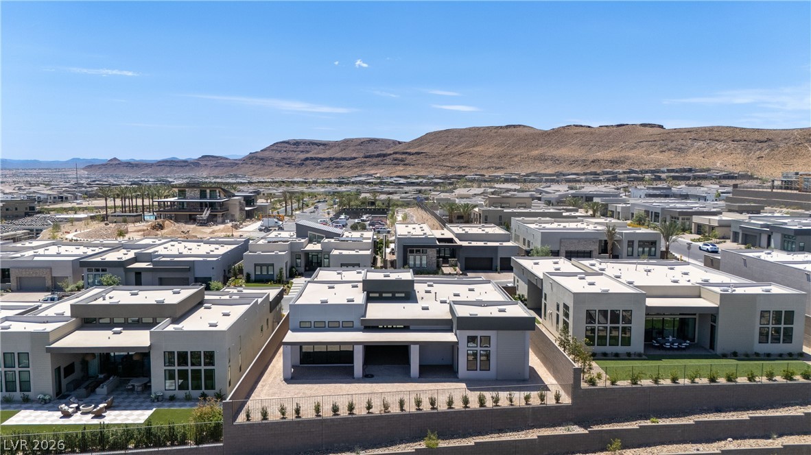 10950 Rossa Peak Avenue Las Vegas NV 89135