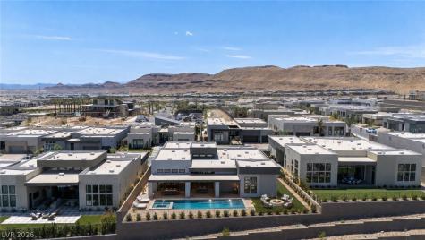 10950 Rossa Peak Avenue Las Vegas NV 89135
