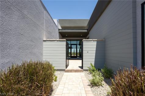 10950 Rossa Peak Avenue Las Vegas NV 89135