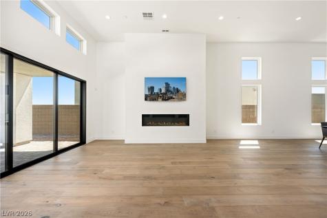 10950 Rossa Peak Avenue Las Vegas NV 89135