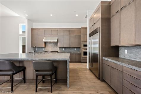 10950 Rossa Peak Avenue Las Vegas NV 89135
