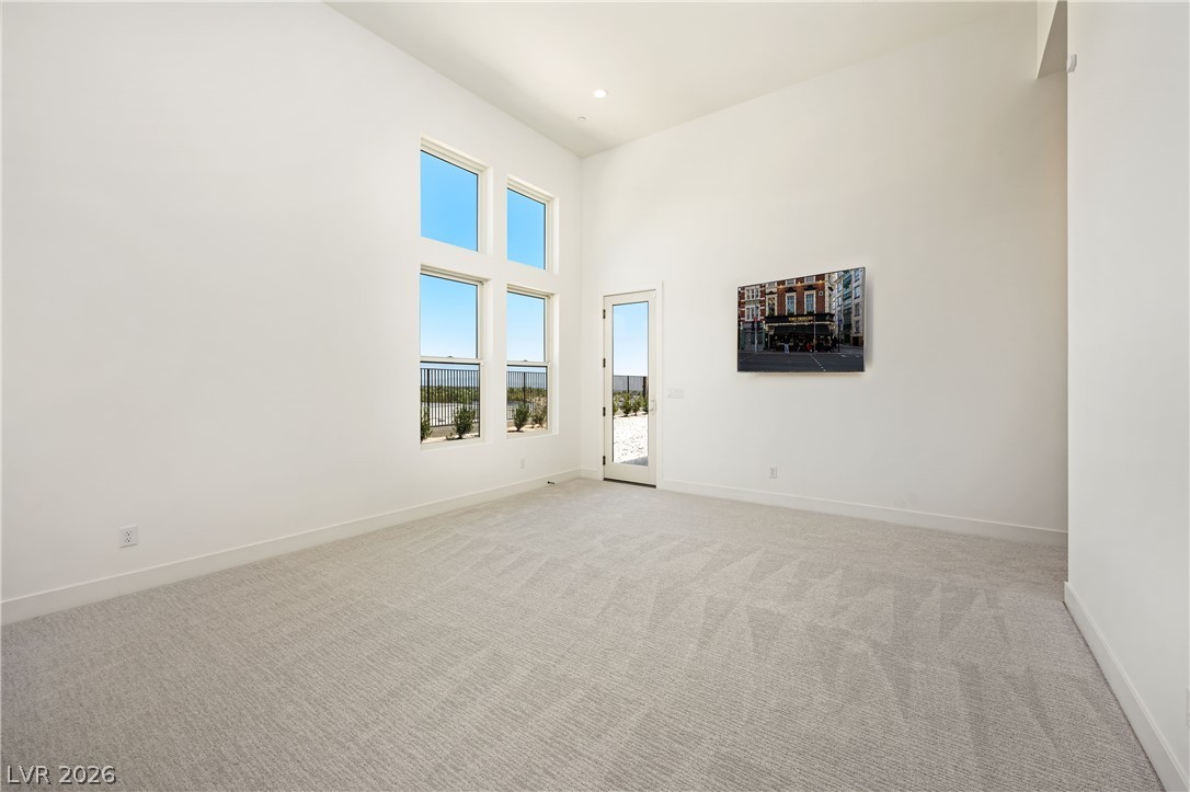 10950 Rossa Peak Avenue Las Vegas NV 89135