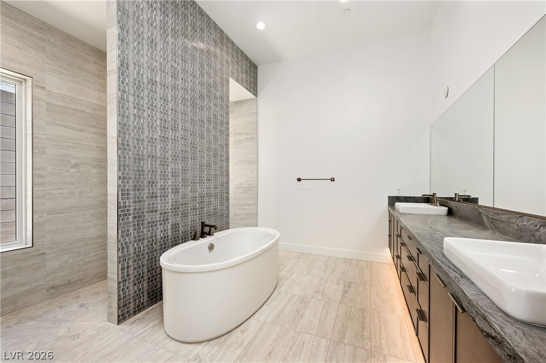 10950 Rossa Peak Avenue Las Vegas NV 89135
