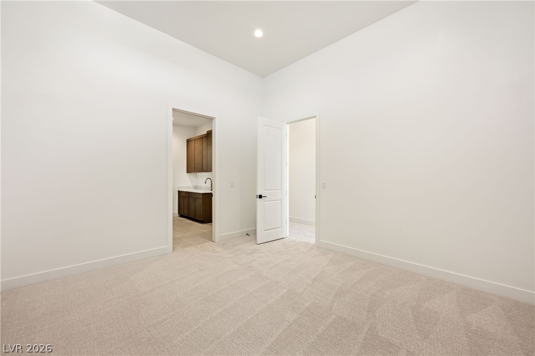 10950 Rossa Peak Avenue Las Vegas NV 89135
