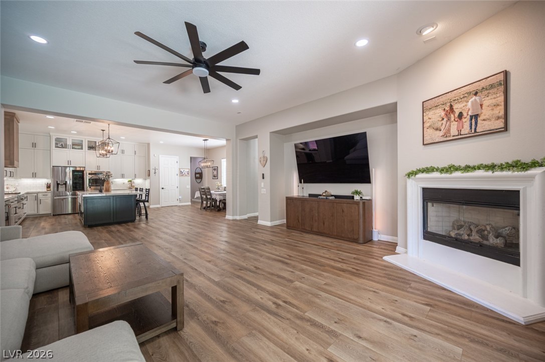 6888 April Wind Avenue Las Vegas NV 89131
