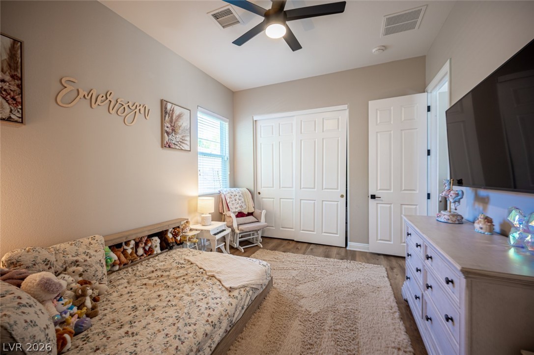 6888 April Wind Avenue Las Vegas NV 89131
