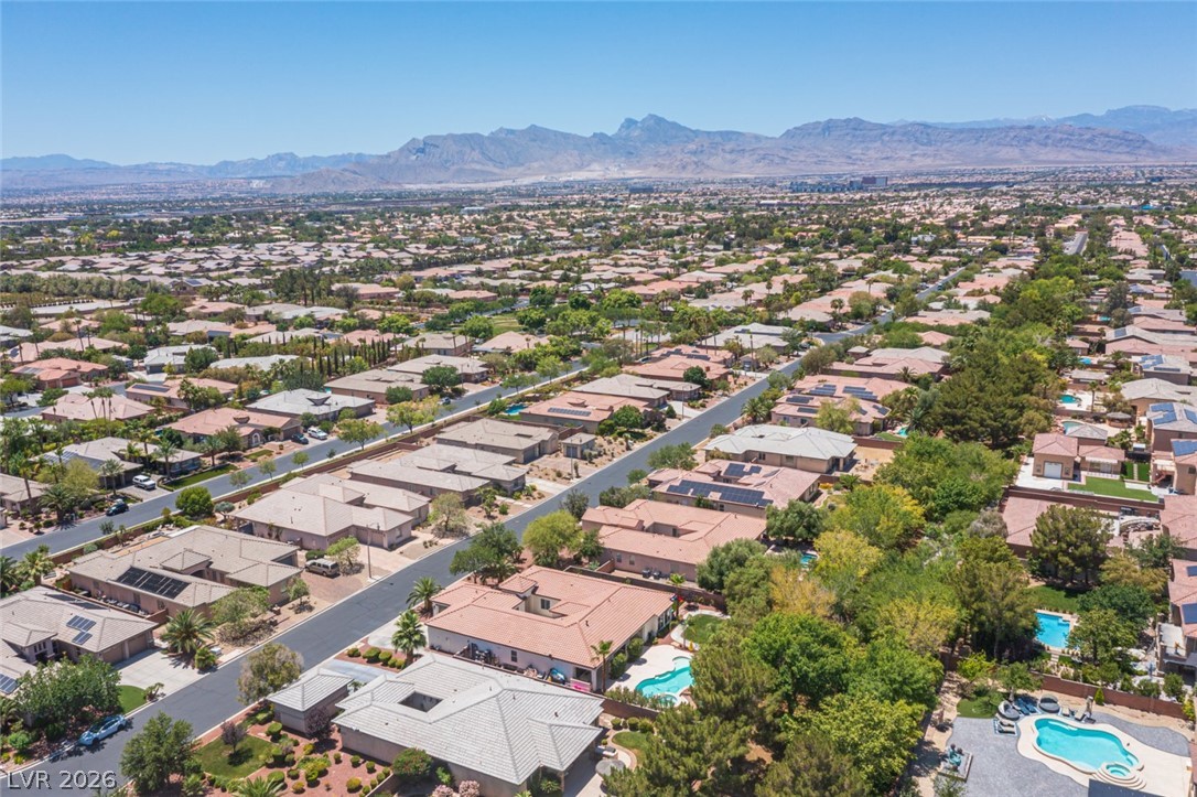6888 April Wind Avenue Las Vegas NV 89131