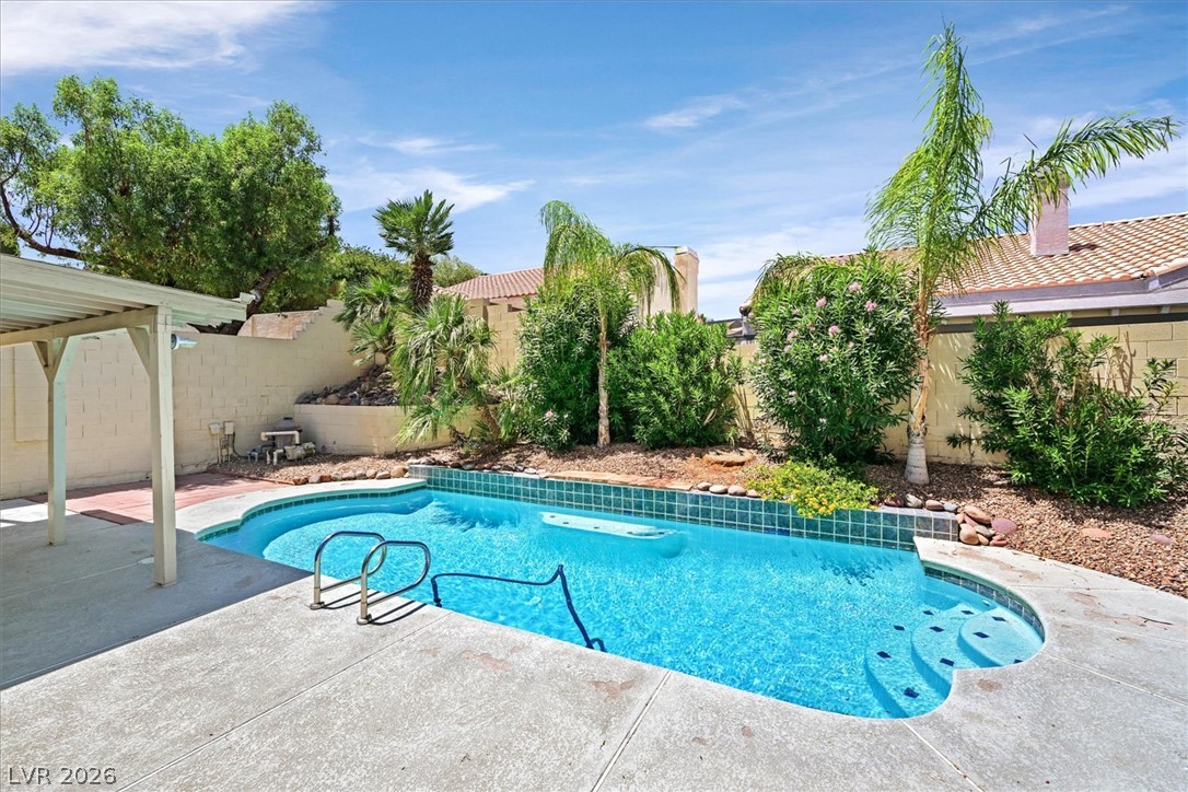 1690 Sweet View Court Henderson NV 89014