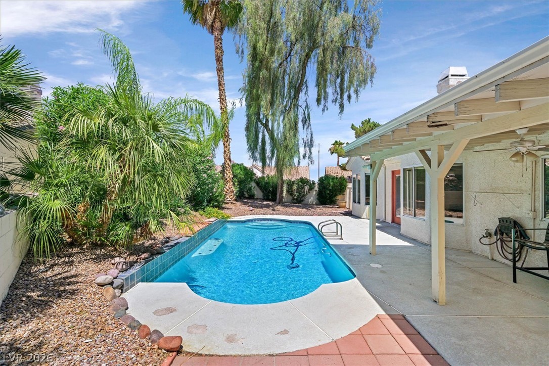 1690 Sweet View Court Henderson NV 89014