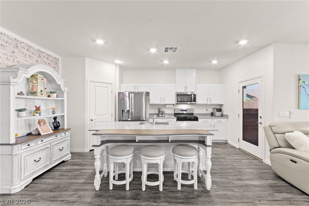 1716 Viola Falls Street North Las Vegas NV 89084