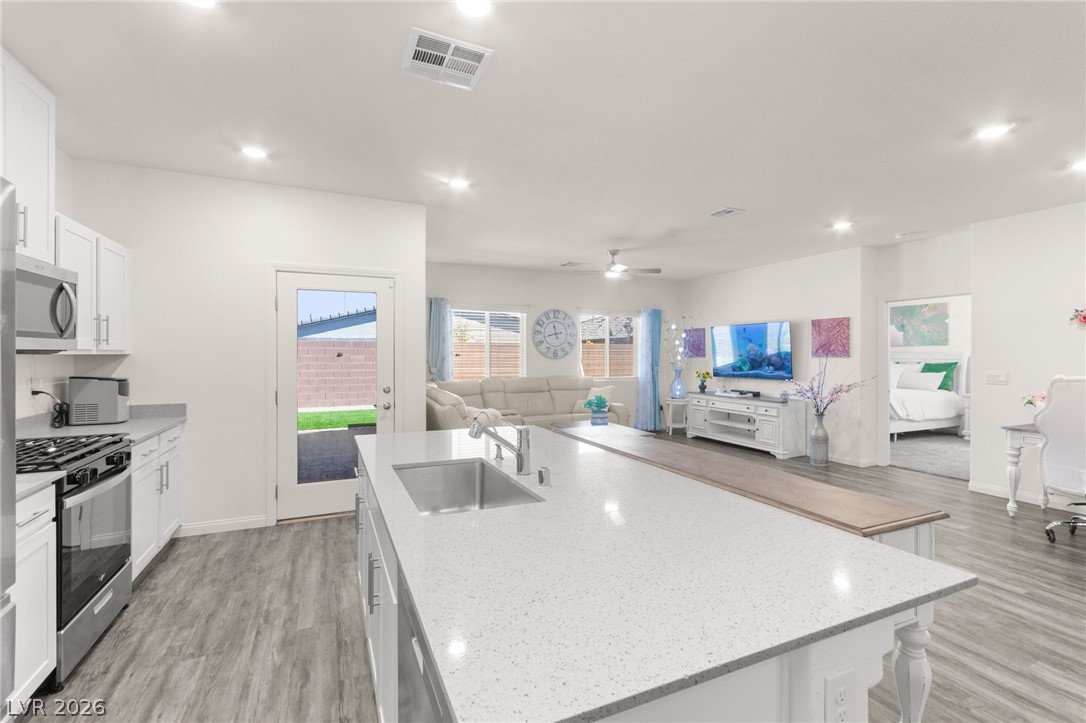 1716 Viola Falls Street North Las Vegas NV 89084