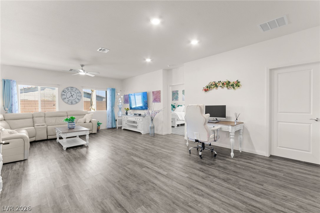 1716 Viola Falls Street North Las Vegas NV 89084