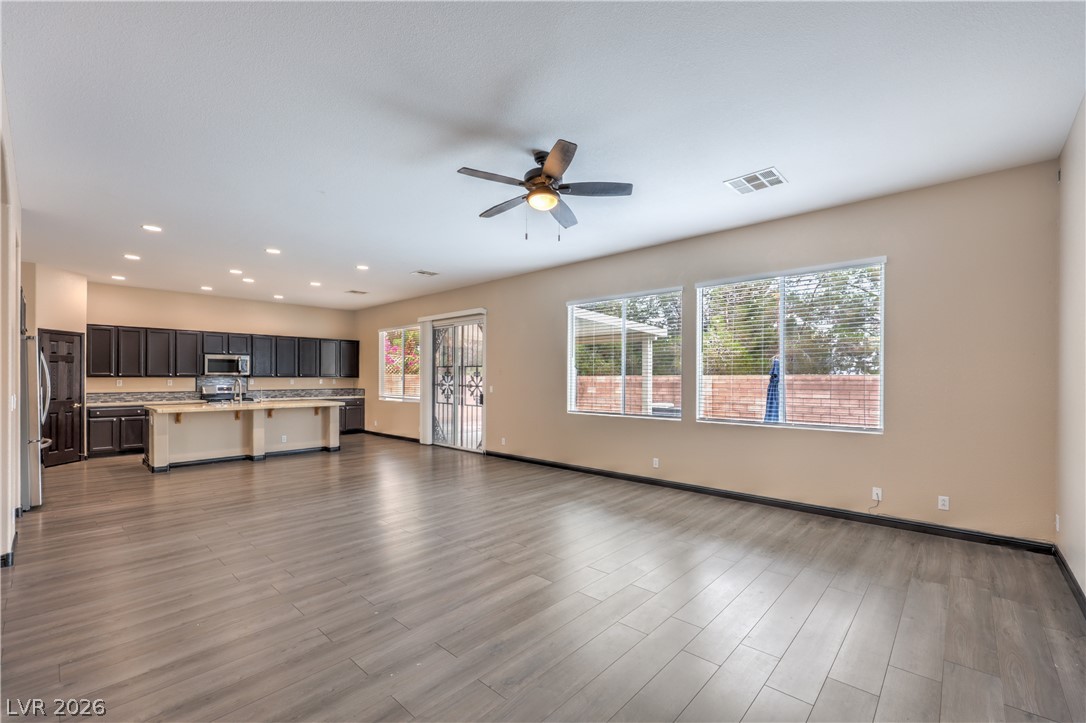 1423 Silent Sunset Avenue North Las Vegas NV 89084