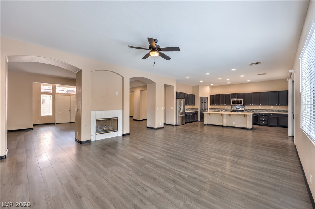 1423 Silent Sunset Avenue North Las Vegas NV 89084