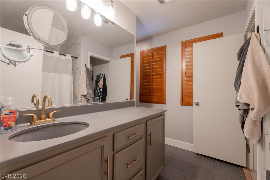 7220 La Cadena Avenue Las Vegas NV 89179