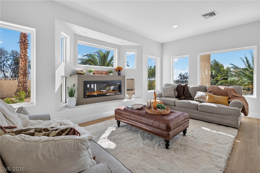6695 North Grand Canyon Drive Las Vegas NV 89149