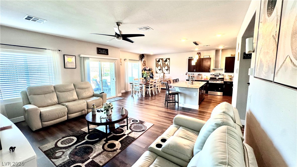 4524 Pointleaf Street North Las Vegas NV 89032