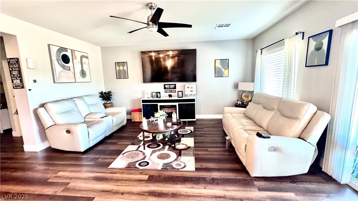 4524 Pointleaf Street North Las Vegas NV 89032