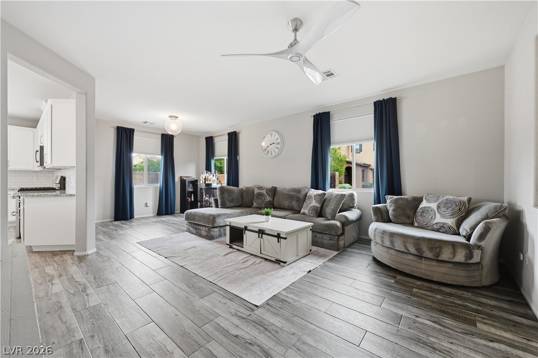 9518 Ridgeglen Court Las Vegas NV 89148
