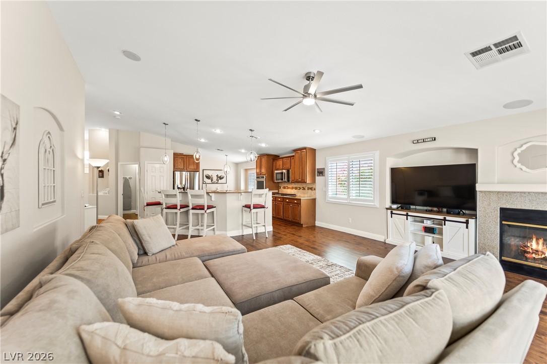 10748 Jubilee Mountain Avenue Las Vegas NV 89129
