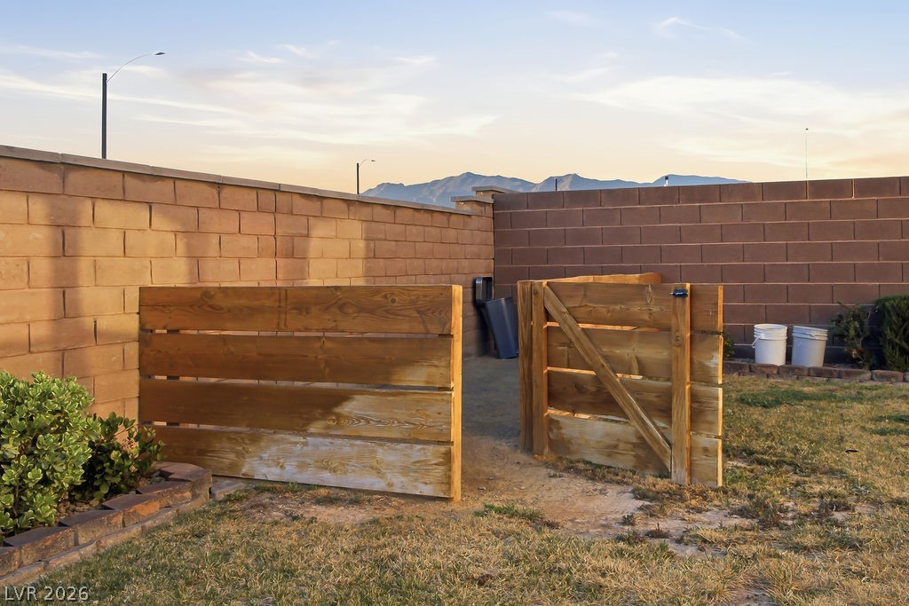 6905 Toll Mountain Street North Las Vegas NV 89086