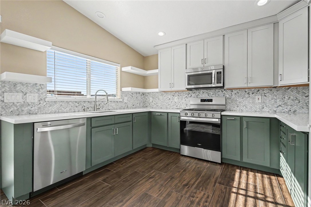 1107 Snow Roof Avenue Henderson NV 89052