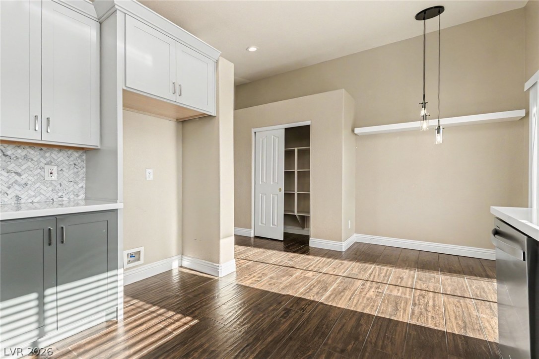 1107 Snow Roof Avenue Henderson NV 89052