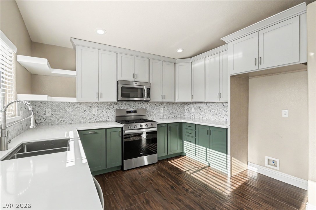 1107 Snow Roof Avenue Henderson NV 89052