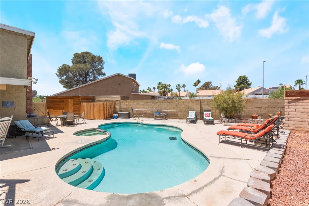 3912 Arrowood Drive Las Vegas NV 89147