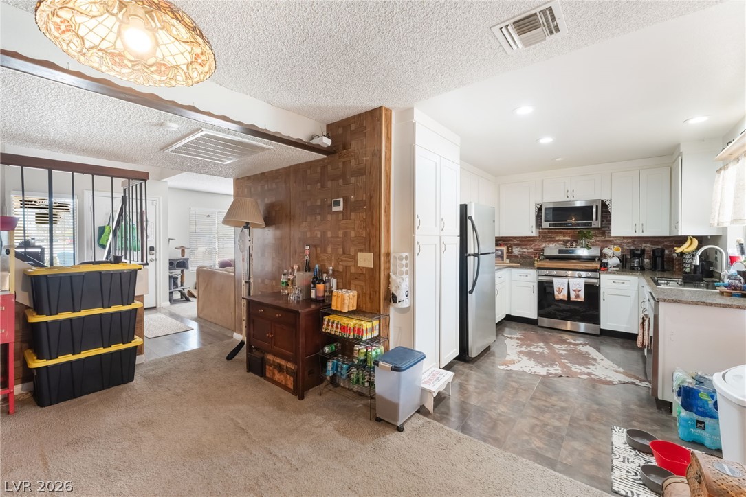 3912 Arrowood Drive Las Vegas NV 89147