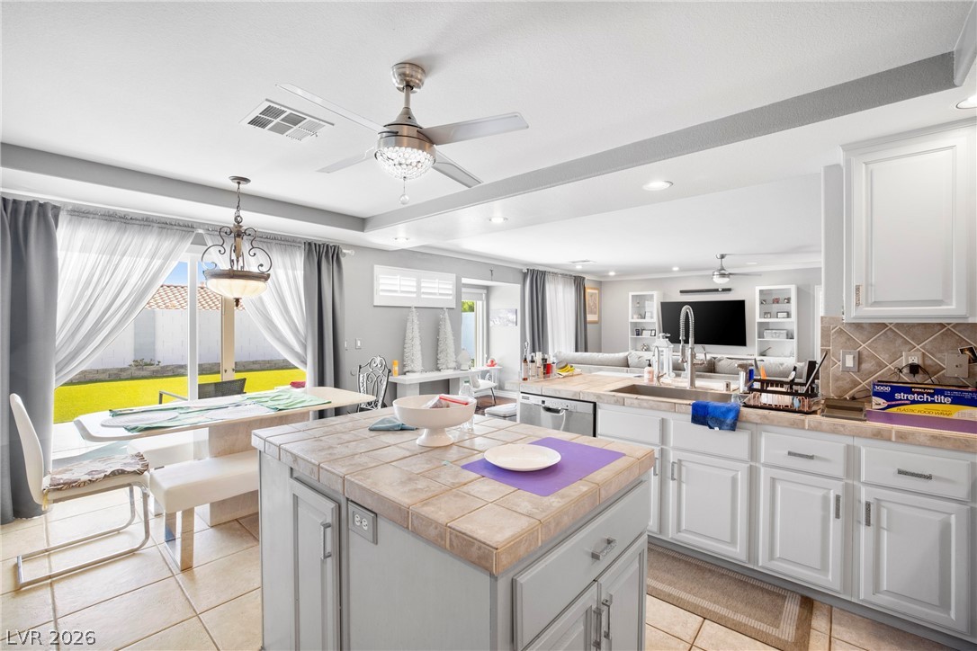 7936 Avalon Mist Street Las Vegas NV 89139