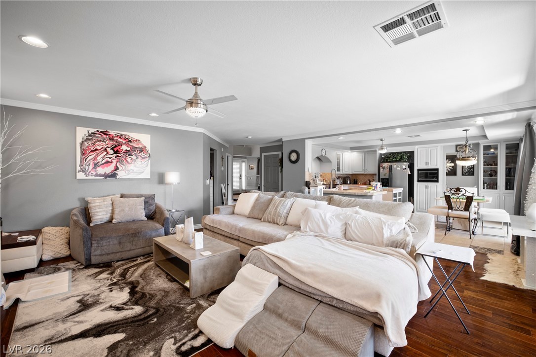 7936 Avalon Mist Street Las Vegas NV 89139