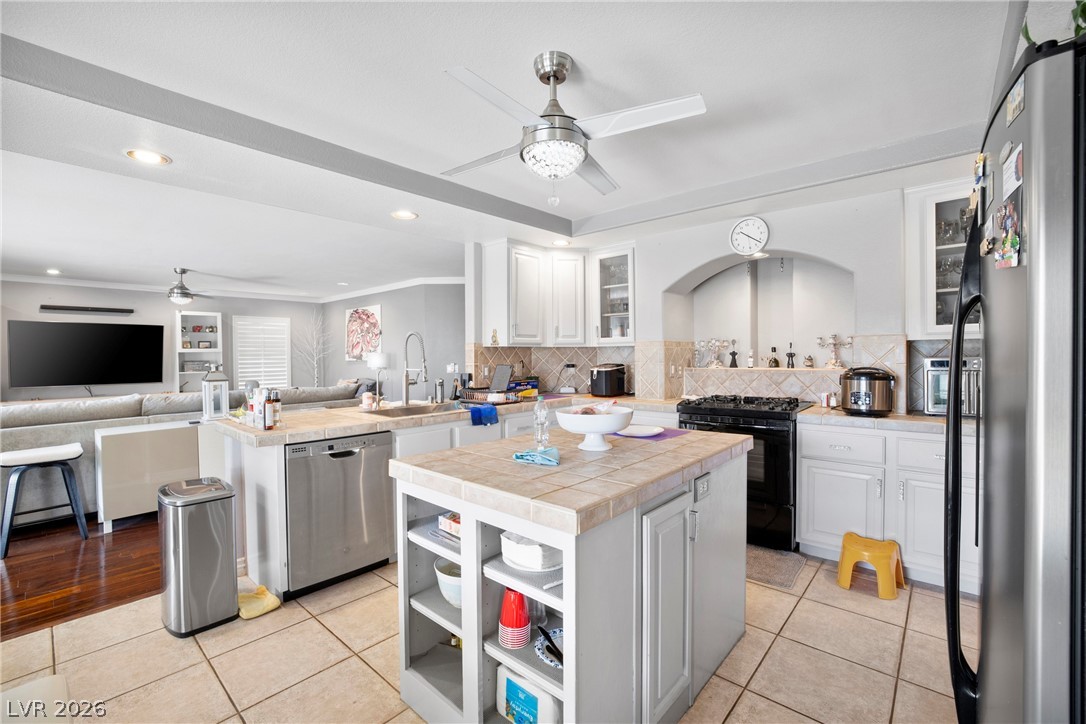 7936 Avalon Mist Street Las Vegas NV 89139
