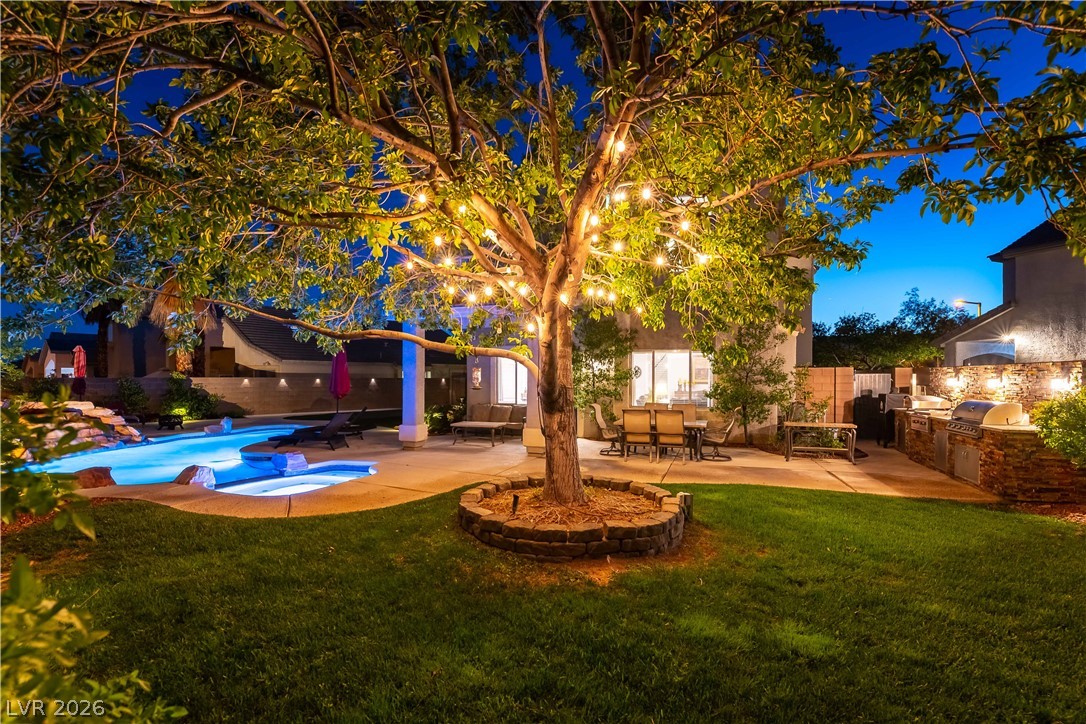 2840 Thicket Willow Street Las Vegas NV 89135