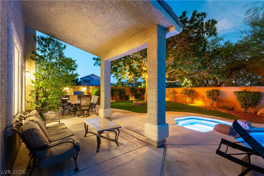 2840 Thicket Willow Street Las Vegas NV 89135