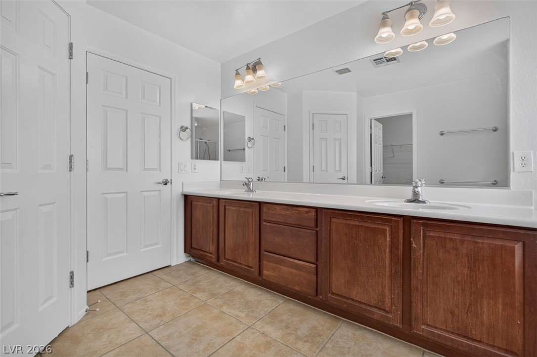 6868 Pipil Street Las Vegas NV 89166