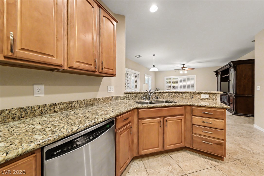 2252 Island City Avenue Henderson NV 89044
